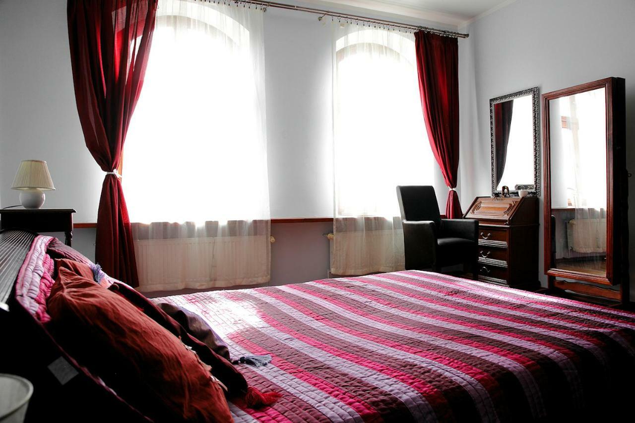 Appartamento Red Bike Old Town Opole Esterno foto